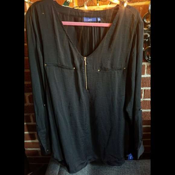NWT Plus Apt. 9 Black Satin 1/4-Zip Top - Picture 1 of 2